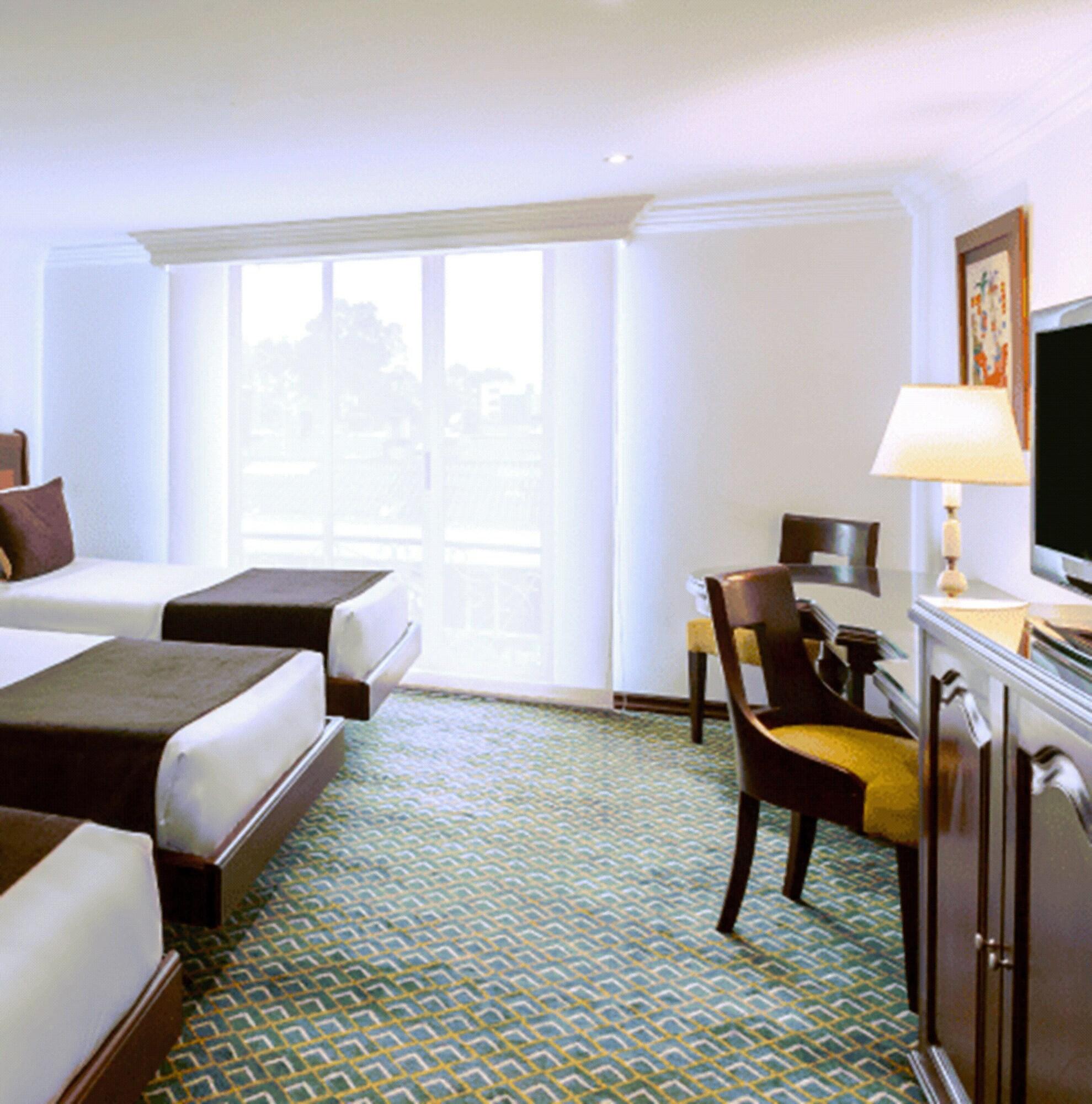 Hotel Embassy Park Богота Екстер'єр фото