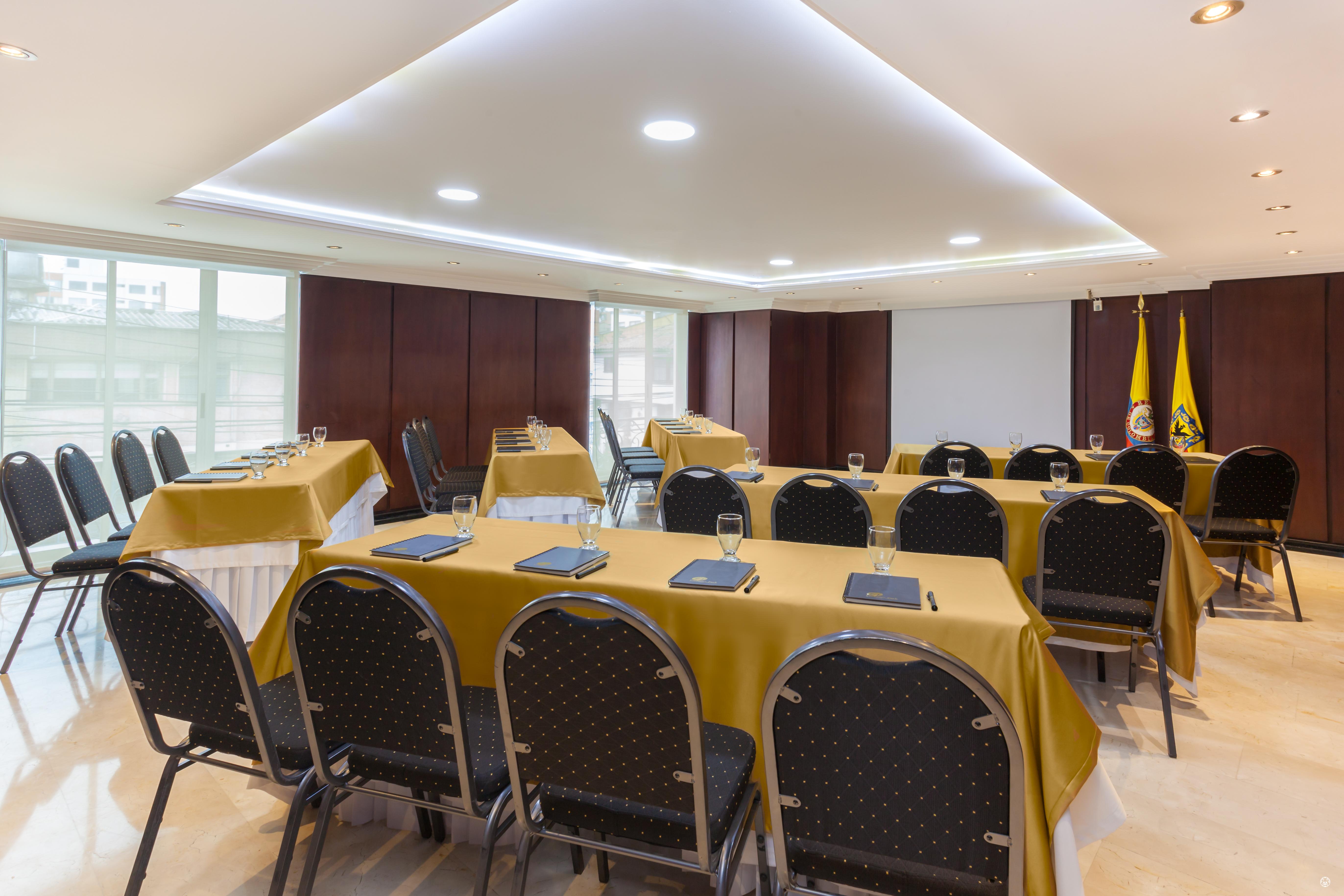 Hotel Embassy Park Богота Екстер'єр фото