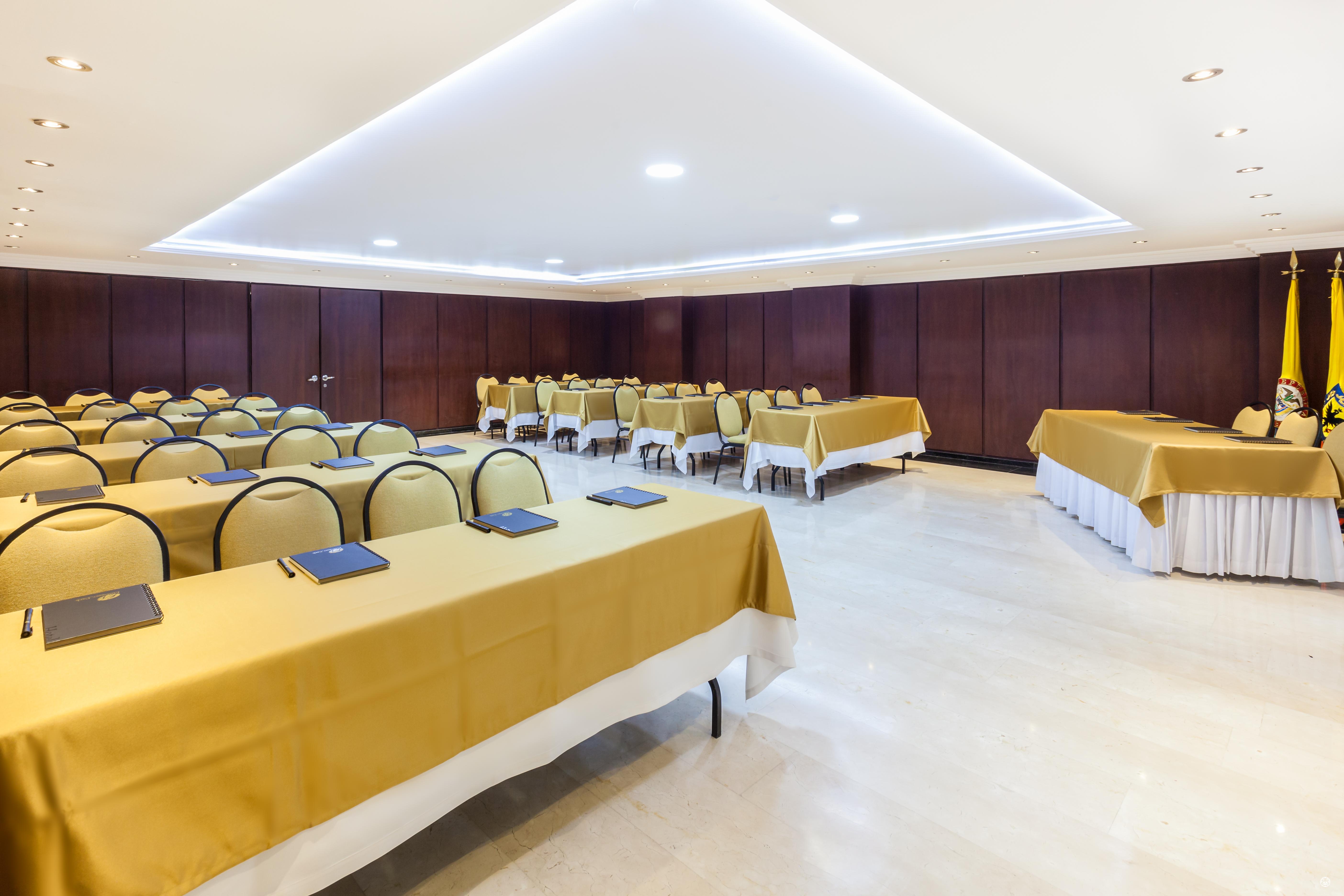 Hotel Embassy Park Богота Екстер'єр фото